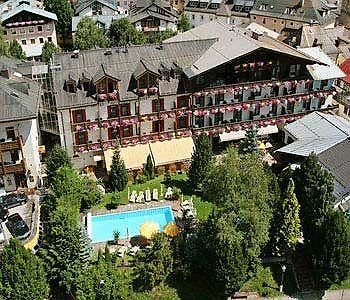 Hotel Neue Post Zell am See Exterior foto